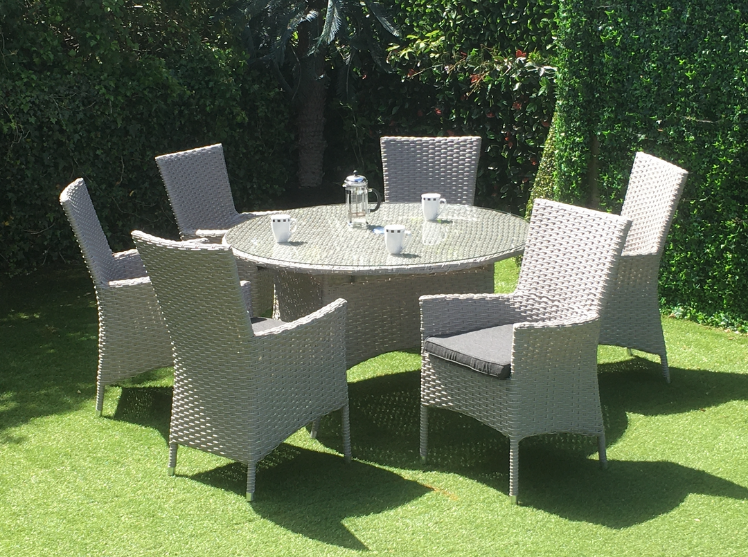 Victoria Rattan 6 Seater Outdoor Garden Round Dining Set