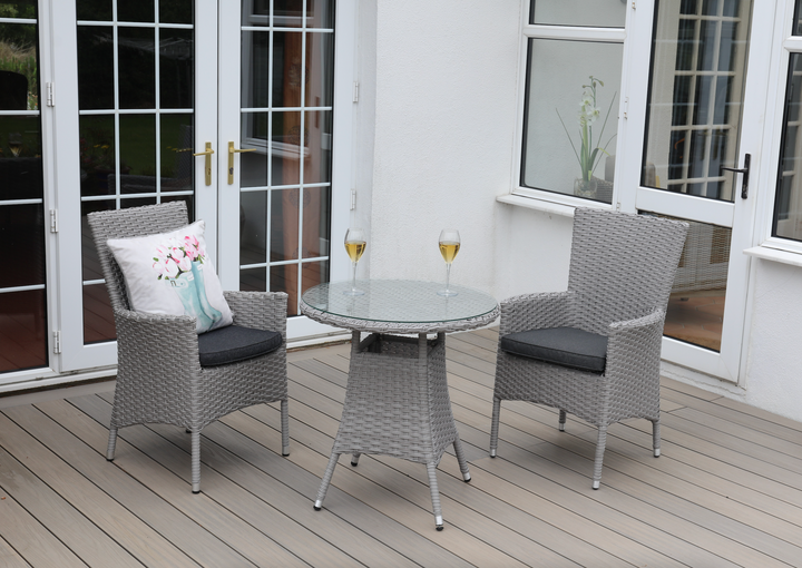 Victoria Rattan 2 Seater Round Outdoor Garden Bistro Set