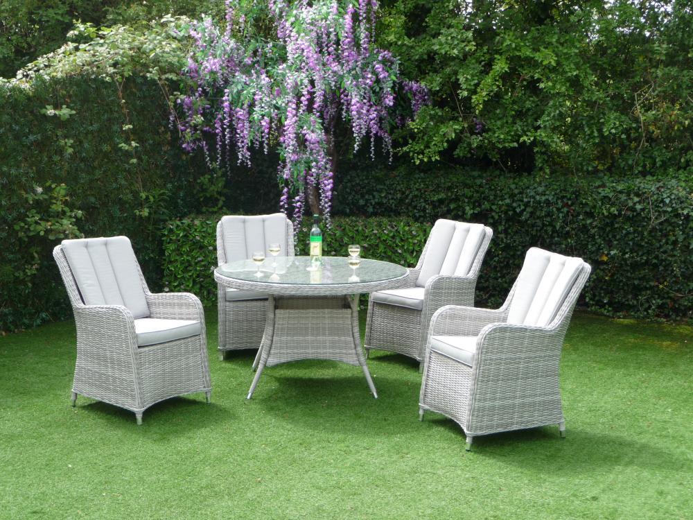 Portofino Verona Rattan 4 Seater Round Outdoor Garden Dining Set