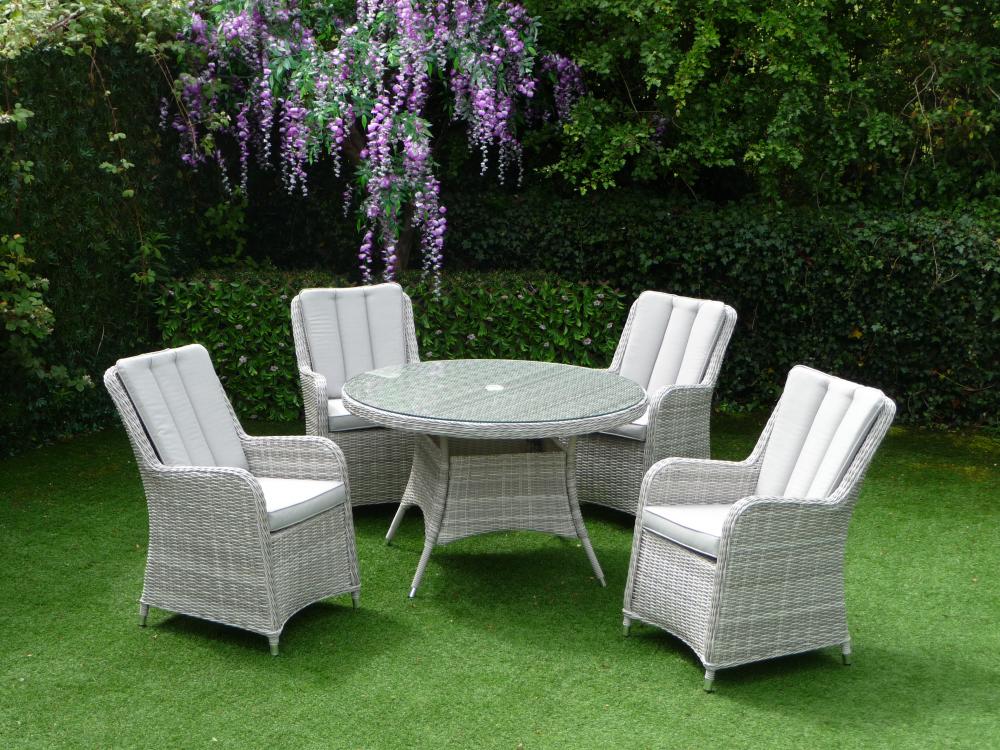 Portofino Verona Rattan 4 Seater Round Outdoor Garden Dining Set